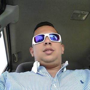 Meet your Posher, Luis